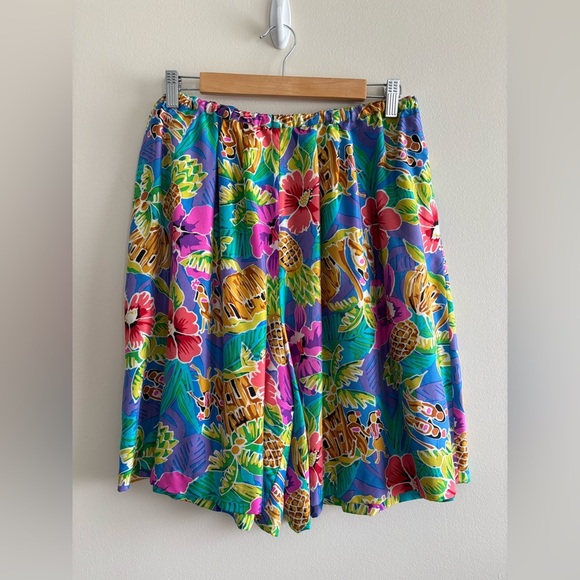 Tropical Floral Silk Shorts Colorful Vintage size M - Picture 1 of 10